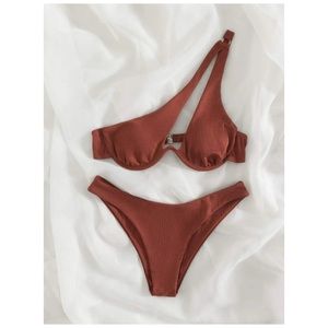 Rib Underwire One Shoulder Bikini Swimsuit